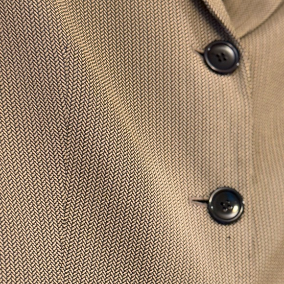 Ann Taylor Women's Herringbone Taupe Blazer - Picture 3 of 6